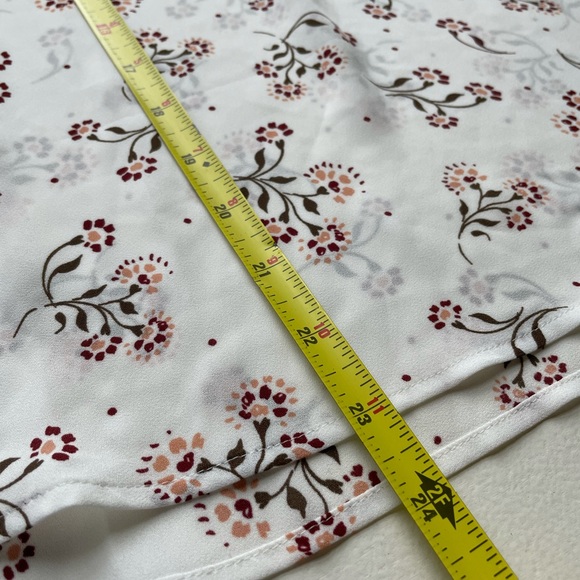 Loft garden shirred ruffle blouse. - Picture 9 of 13